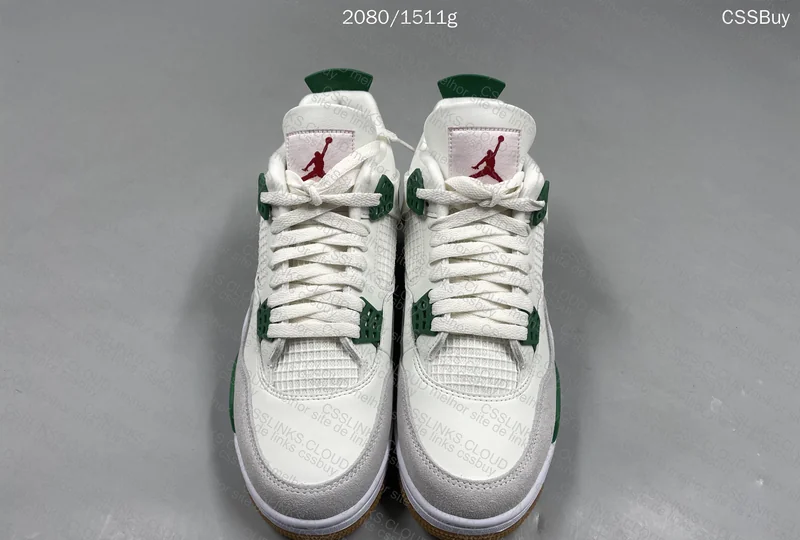 Air Jordan 4 Pine Green