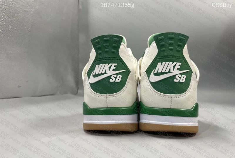 Air Jordan 4 Pine Green