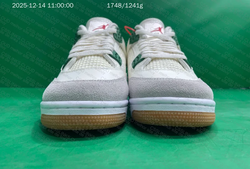 Air Jordan 4 Pine Green 7