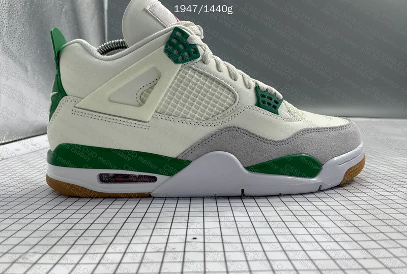 Air Jordan 4 Pine Green (Blind Box)