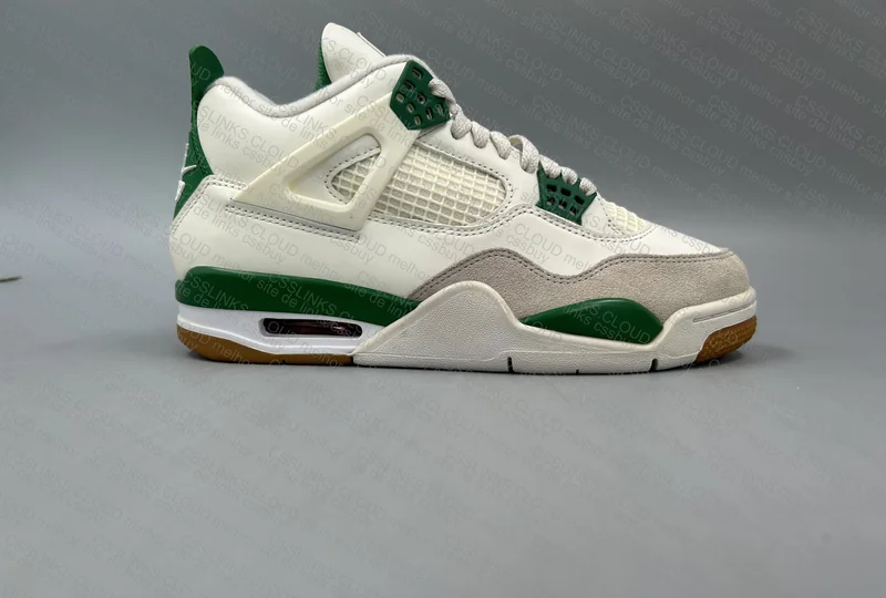 Air Jordan 4 Pine Green (Size 41) 2