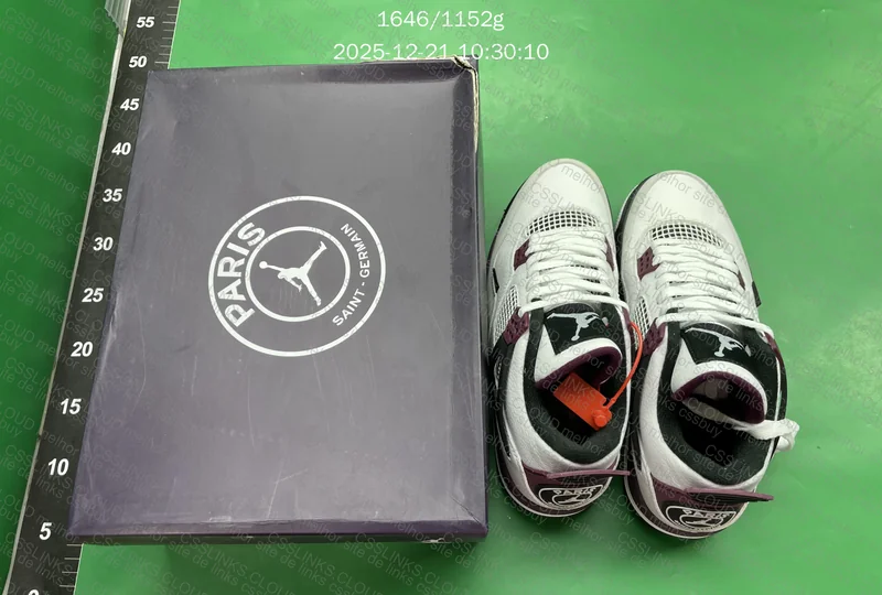 Air Jordan 4 PSG
