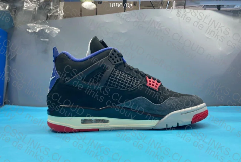Air Jordan 4 'Rare Air' 4