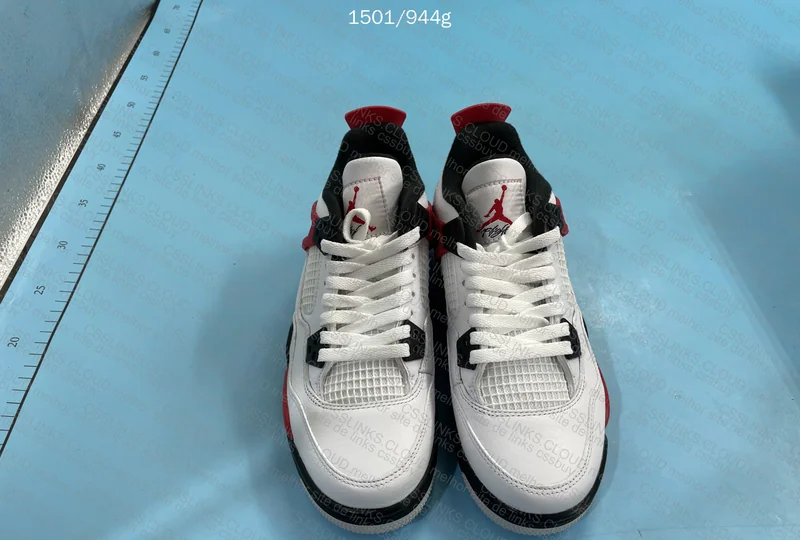 Air Jordan 4 Red Cement 2