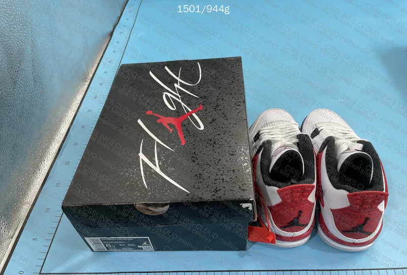 Air Jordan 4 Red Cement 9