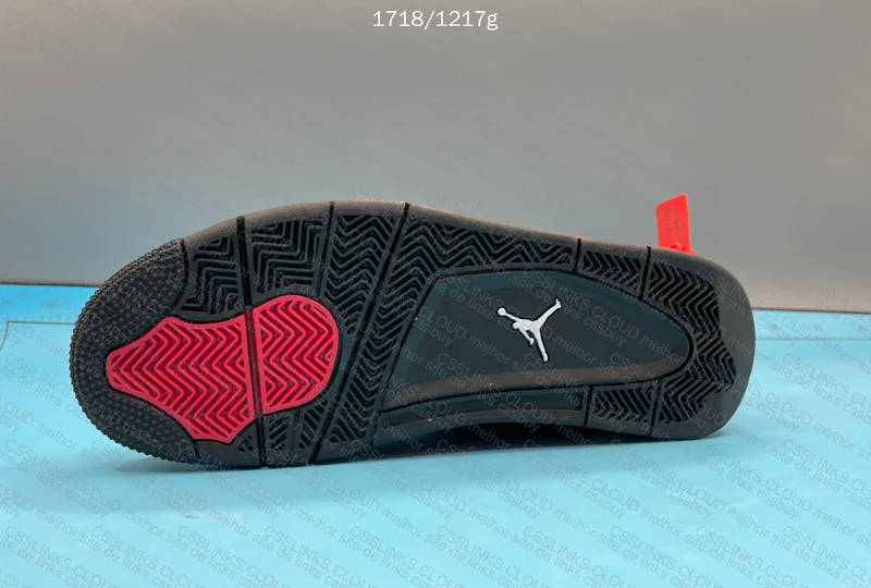 Air Jordan 4 Red Thunder 6