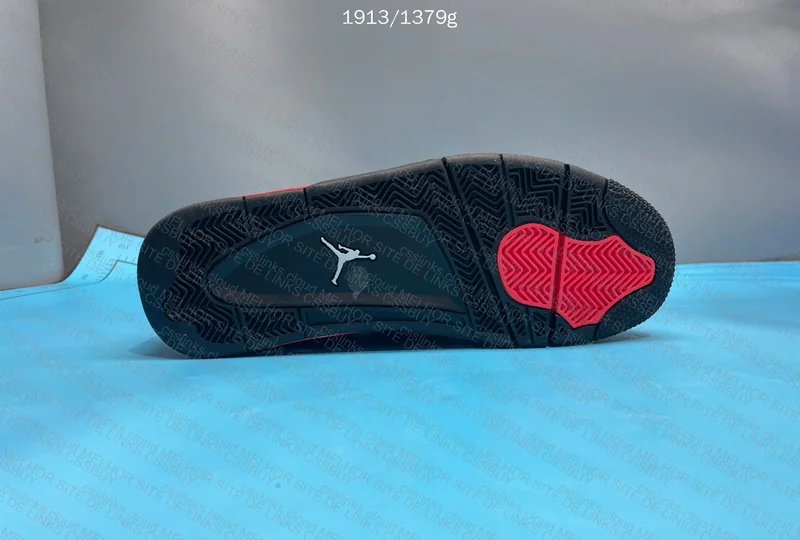 Air Jordan 4 Red Thunder - Help