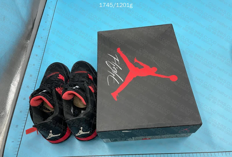 Air Jordan 4 Red Thunder - GL Guys? 9
