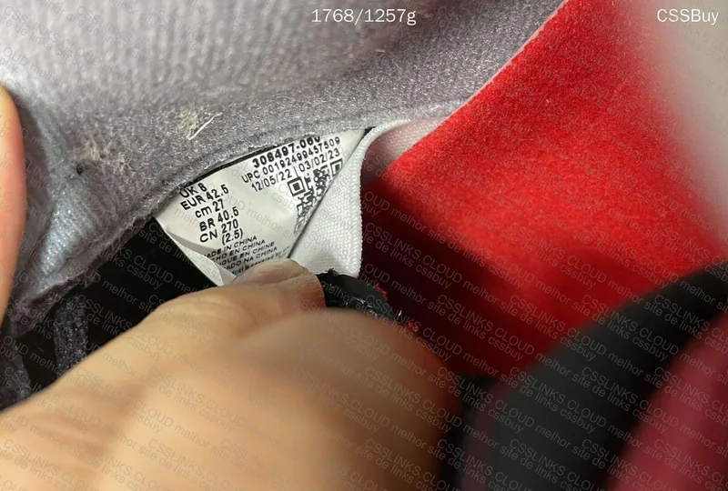 Air Jordan 4 Retro - GX 8