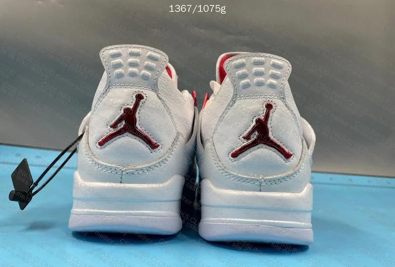 Air Jordan 4 Retro Metallic Red 4