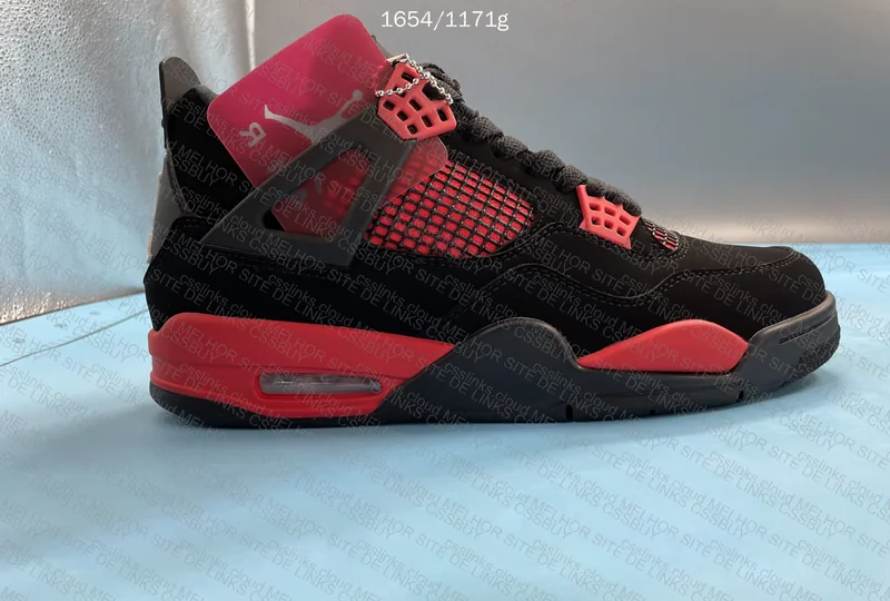Air Jordan 4 Retro 'Red Thunder' 4