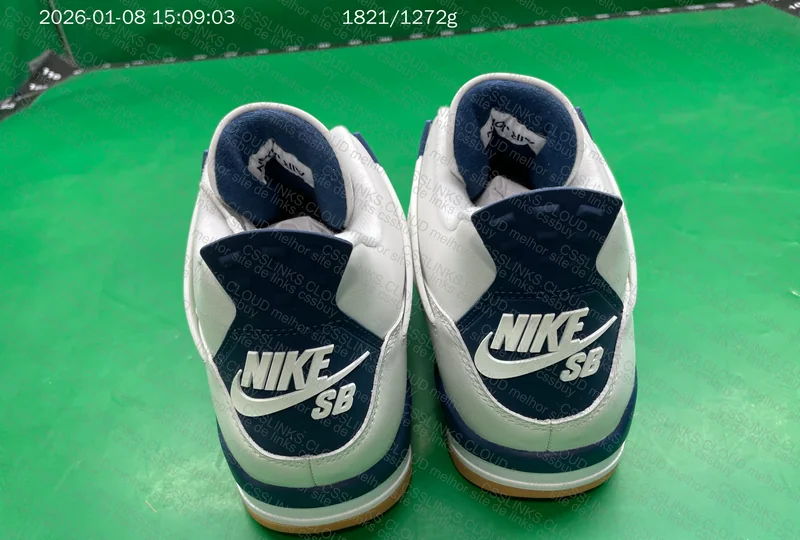 Air Jordan 4 Retro SB Navy (DR5415-100) 3