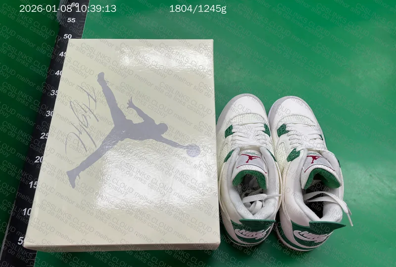 Air Jordan 4 Retro SB Pine Green (DR5415-103) 7