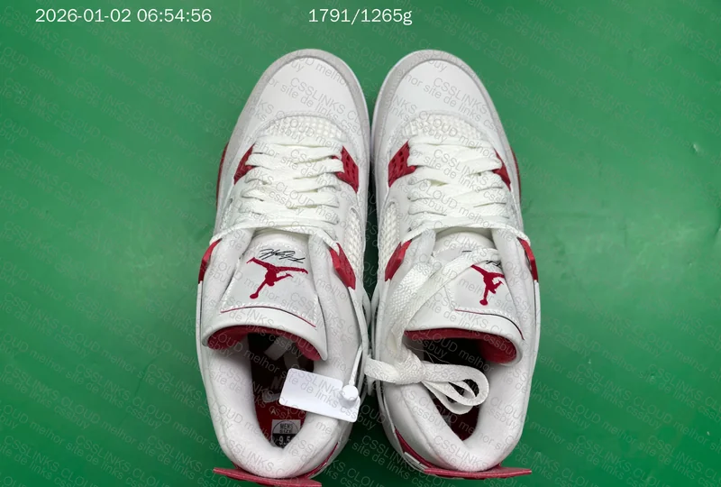 Air Jordan 4 Retro SB Varsity Red (DR5415-106) 5