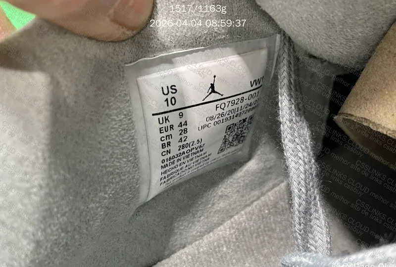 Air Jordan 4 Retro SE Paris We Cement Cinza GL??