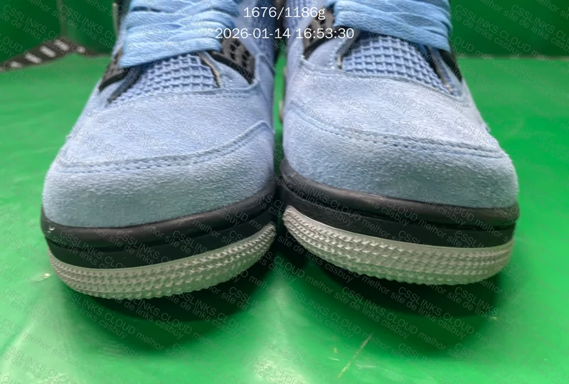 Air Jordan 4 Retro University Blue (CT8527-400) 4
