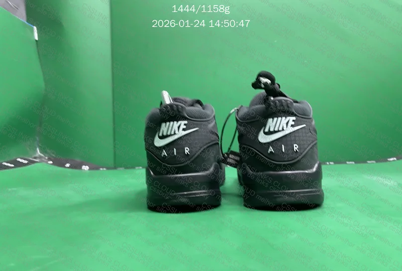 Air Jordan 4 RM 2