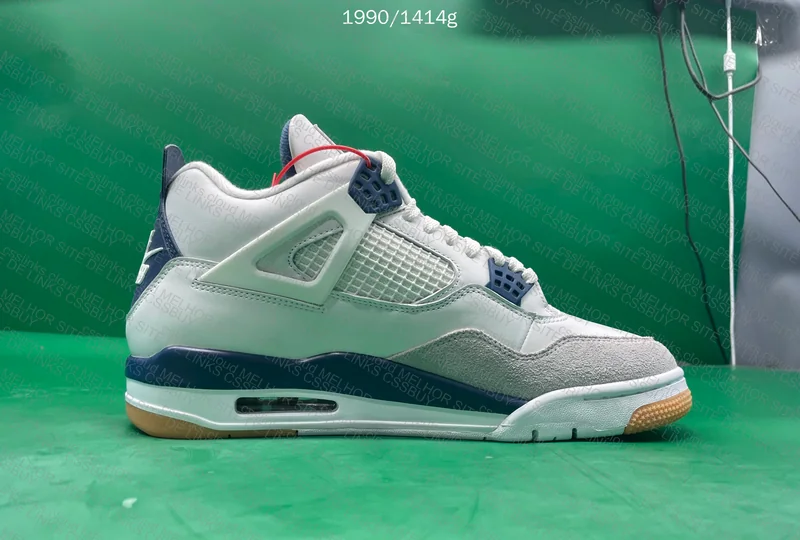 Air Jordan 4 SB Navy