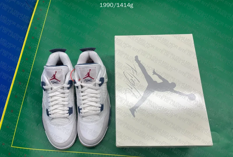 Air Jordan 4 SB Navy 7