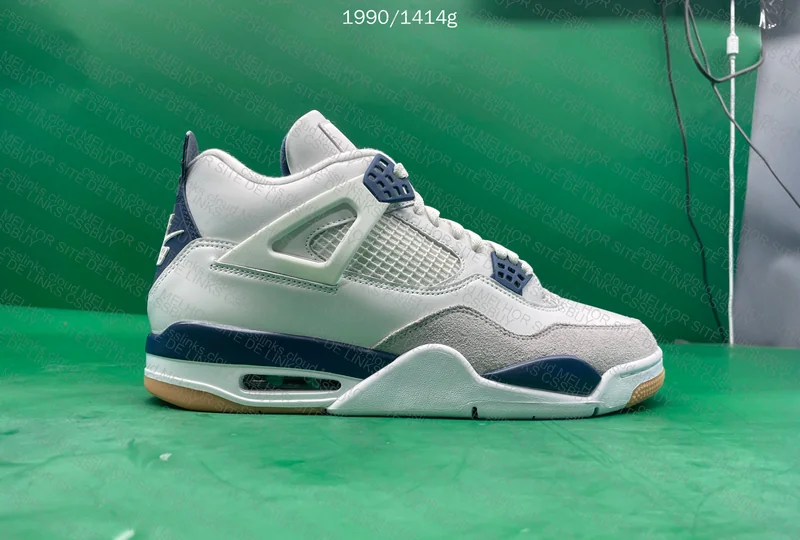 Air Jordan 4 SB Navy 8
