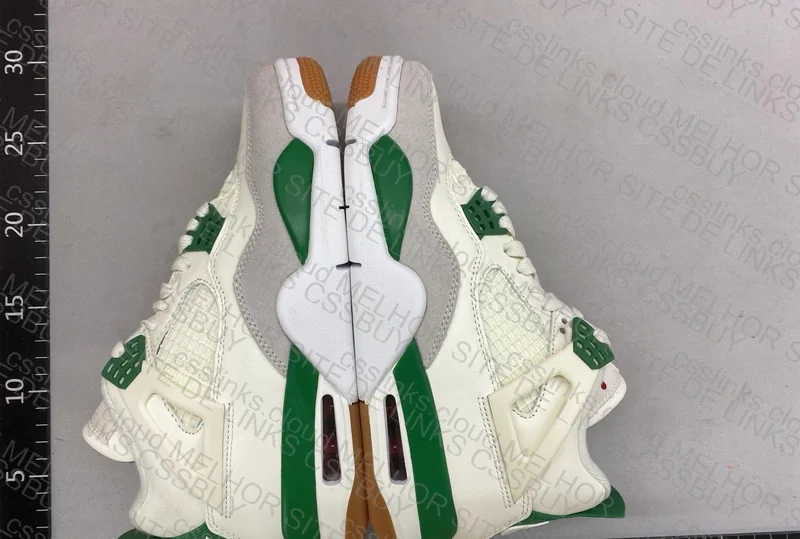Air Jordan 4 SB - Navy and Pine Green 2