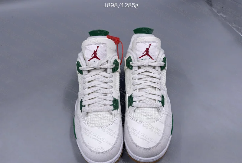 Air Jordan 4 SB Pine Green 2
