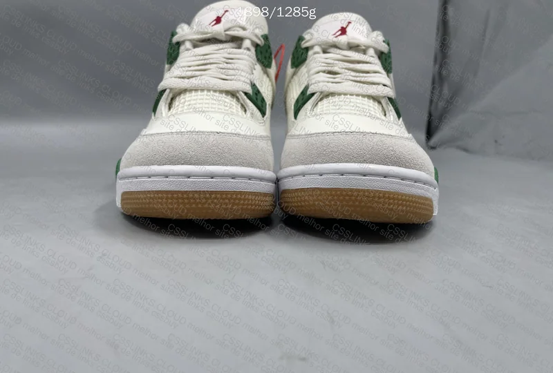 Air Jordan 4 SB Pine Green 3