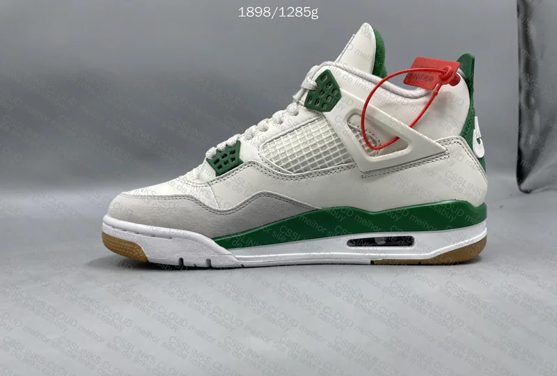 Air Jordan 4 SB Pine Green 4