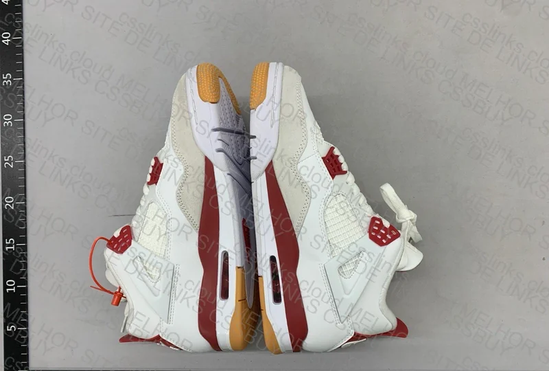 Air Jordan 4 SB Varsity Red 3