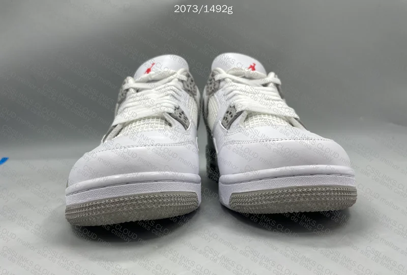 Air Jordan 4 Tech White 2