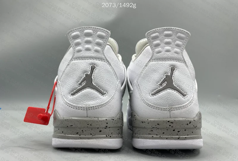 Air Jordan 4 Tech White 4