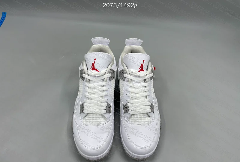 Air Jordan 4 Tech White 5