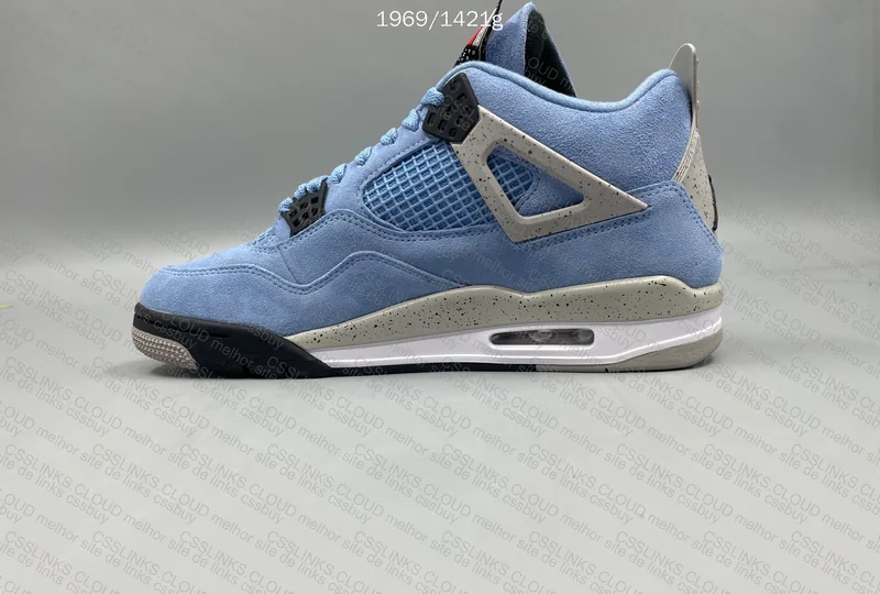 Air Jordan 4 UNC 3