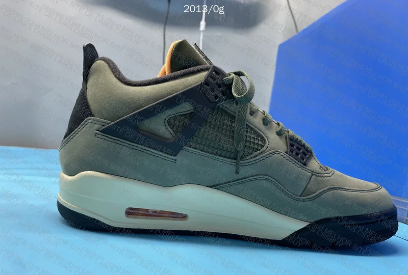 Air Jordan 4 Undefeated 2005 4