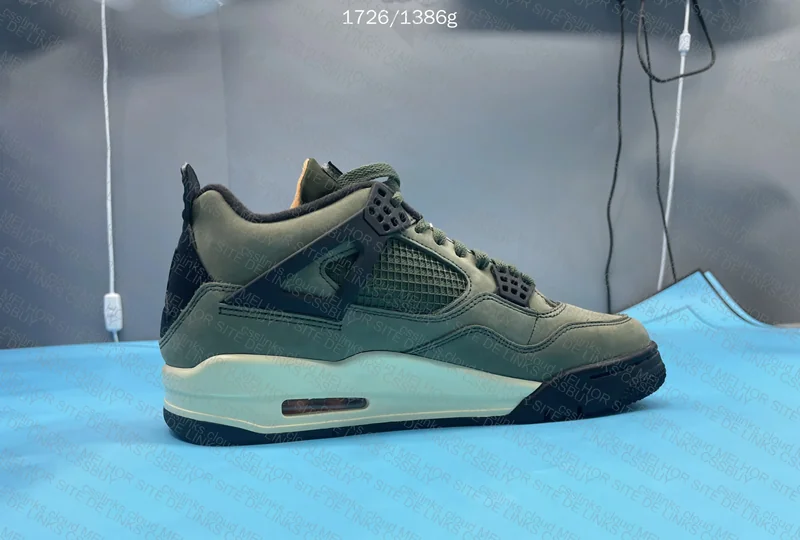 Air Jordan 4 Undefeated 2005 - GX 2