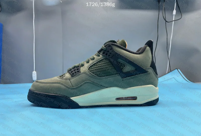 Air Jordan 4 Undefeated 2005 - GX 6