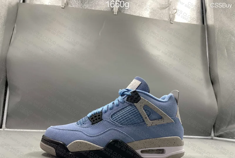 Air Jordan 4 University Blue 2