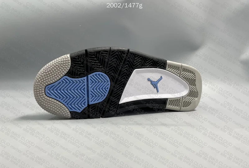 Air Jordan 4 University Blue 5