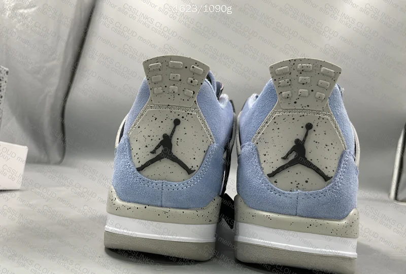 Air Jordan 4 University Blue 4