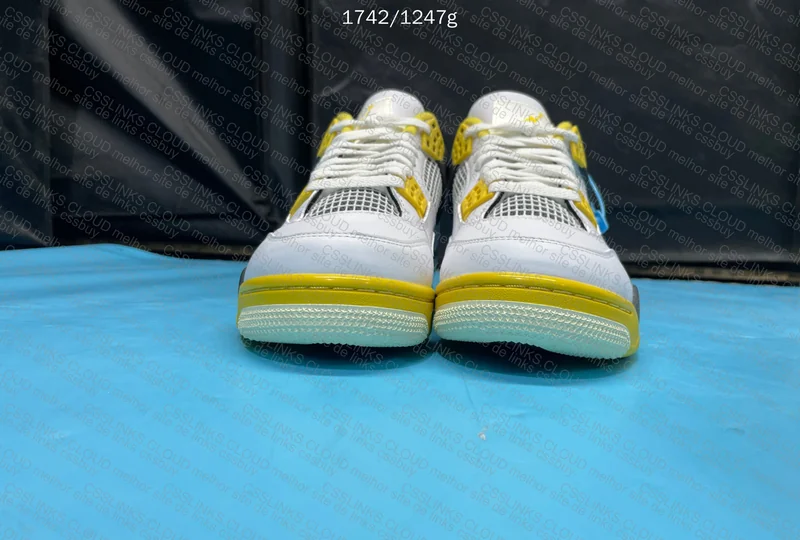 Air Jordan 4 Vivid Sulfur 2