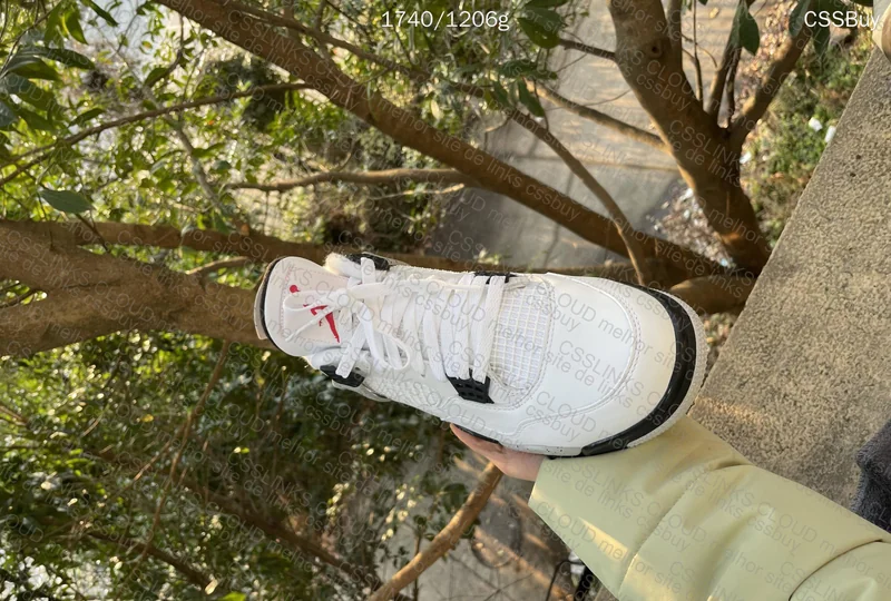 Air Jordan 4 White Cement