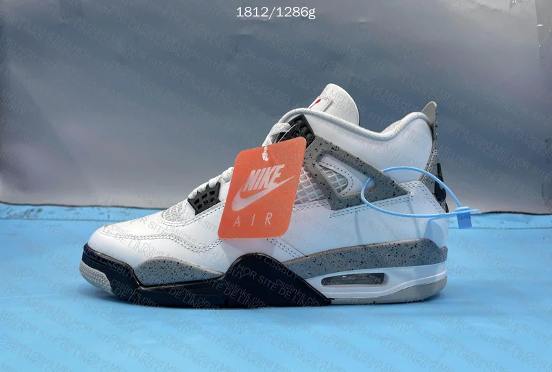 Air Jordan 4 White Cement 2025 3