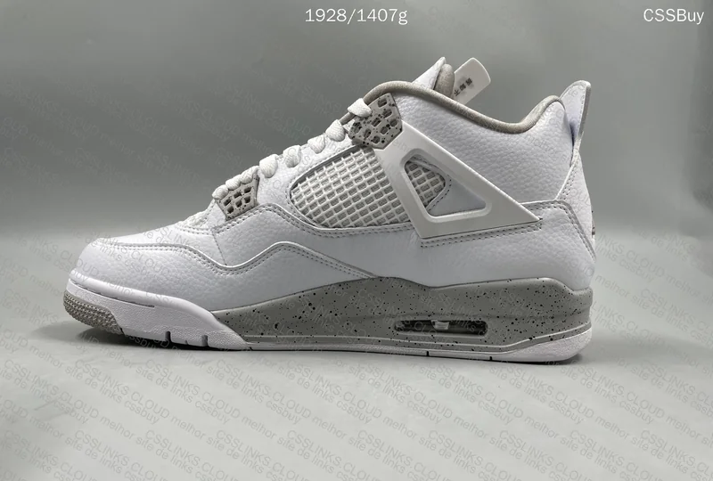 Air Jordan 4 White Oreo 9