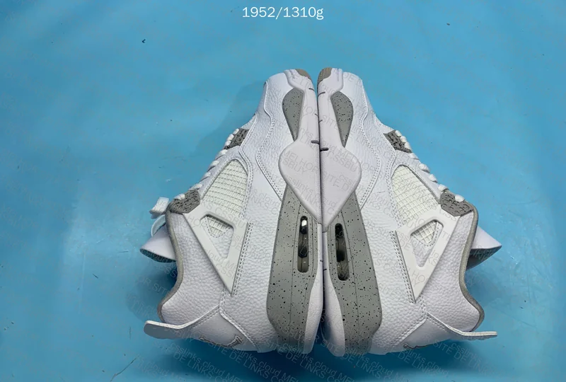 Air Jordan 4 White Oreo 7