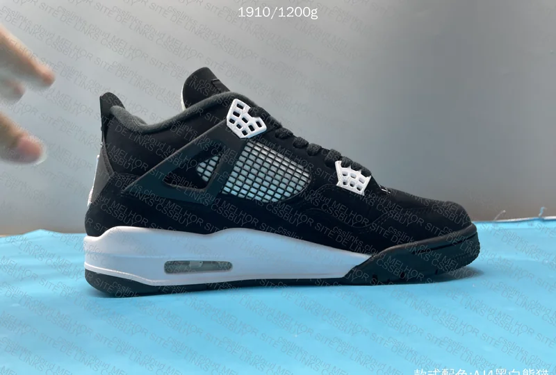 Air Jordan 4 White Thunder 6
