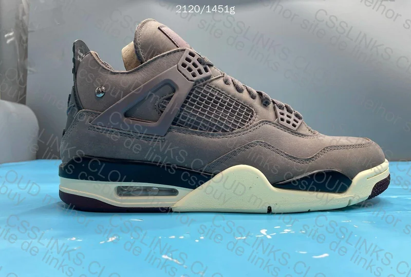 Air Jordan 4 x A Ma Maniére Violet Ore 6