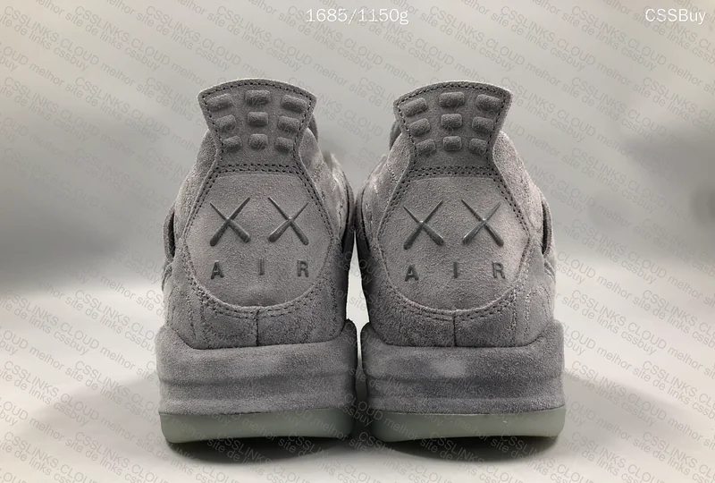 Air Jordan 4 x KAWS 3