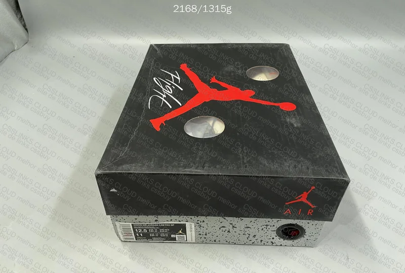 Air Jordan 4 x Off White 7