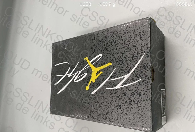 Air Jordan 4 Yellow Thunder 6