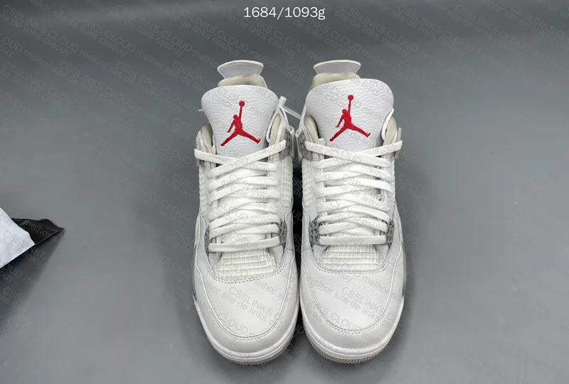 Air Jordan 4 Tech White